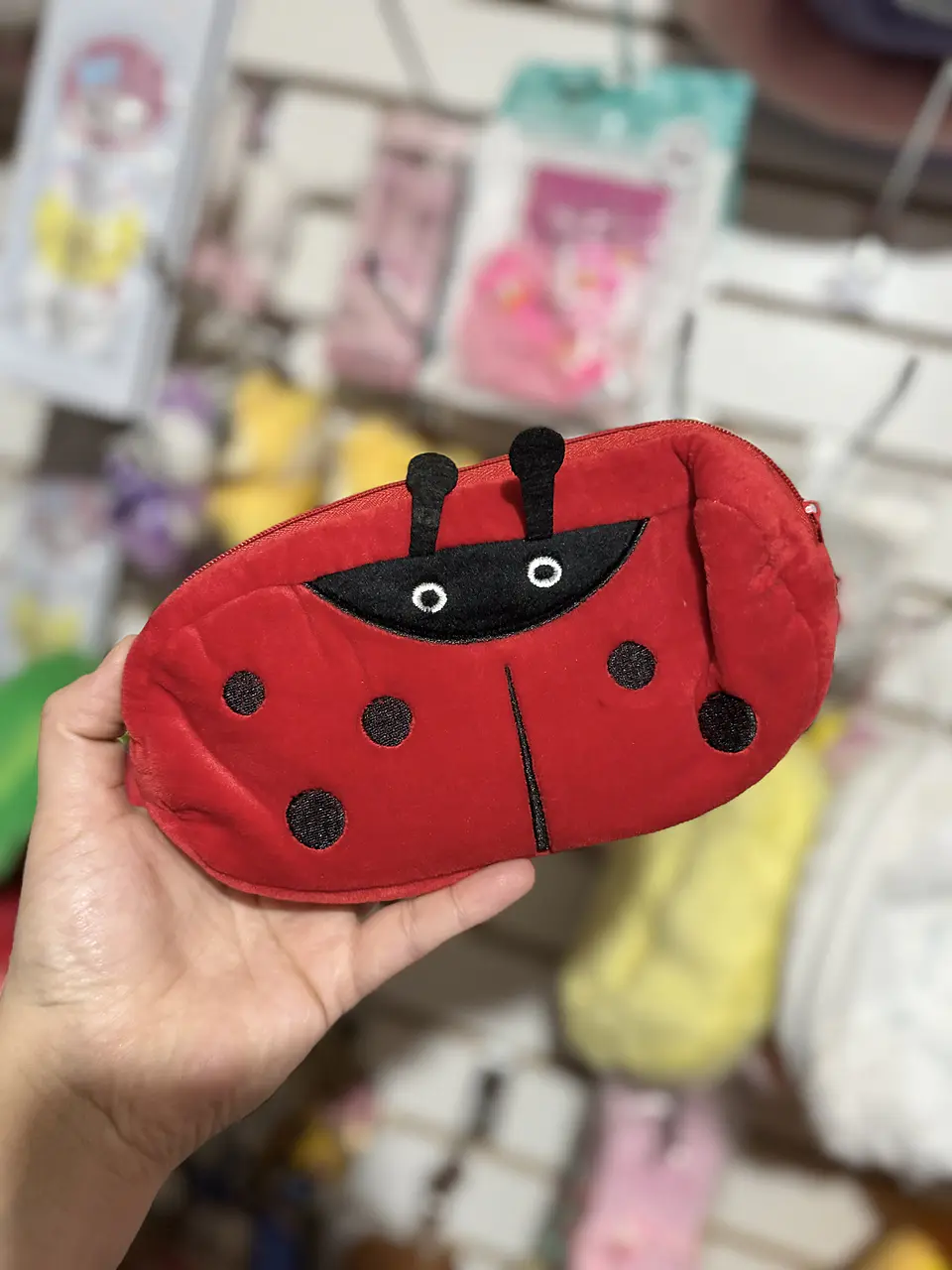 Estuche Chinita de Felpa  1