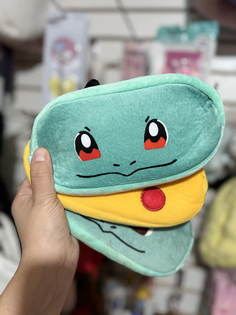 Estuche Squirtle Pokemon de Felpa