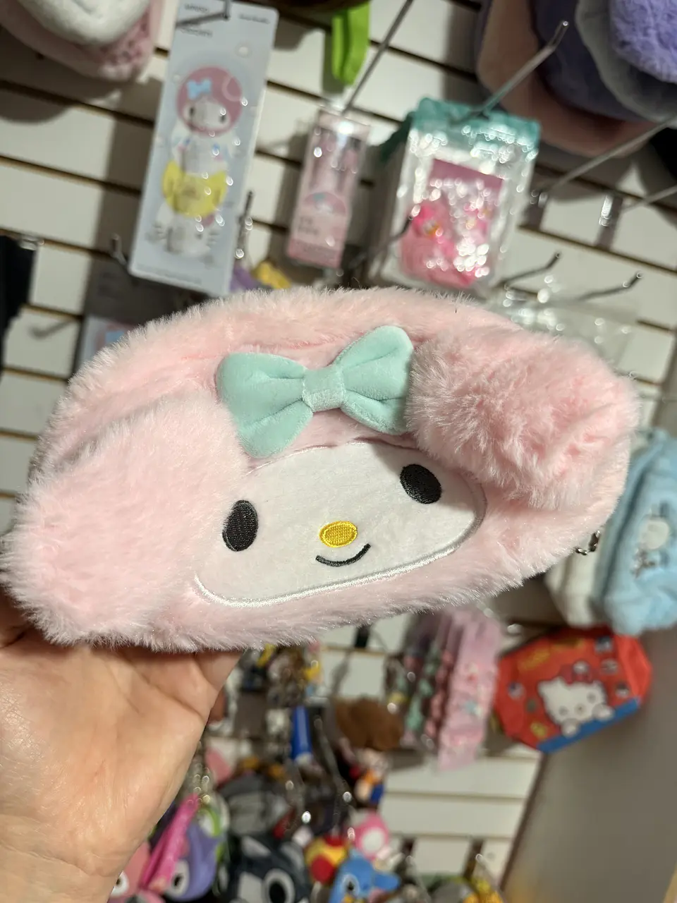 Estuche My Melody Sanrio de felpa 1