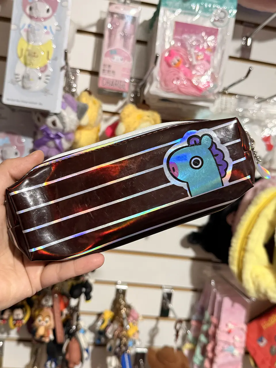 Estuche Mang BT21 holográfico 1