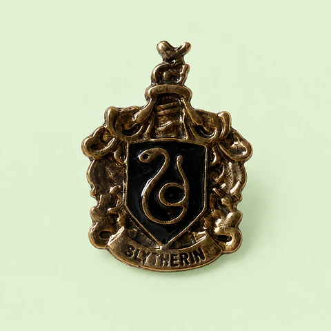 Pin Metálico Slytherin – Harry Potter