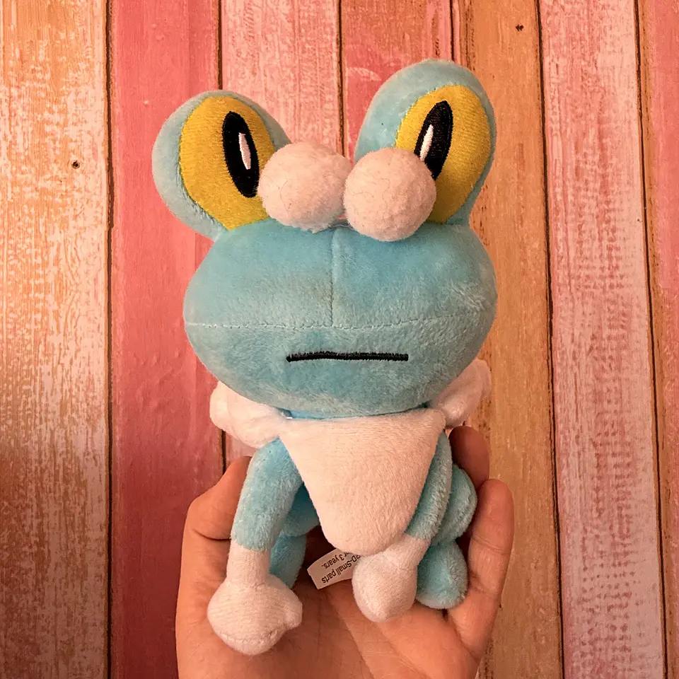 Peluche Froakie – Pokémon – 25 cm 1