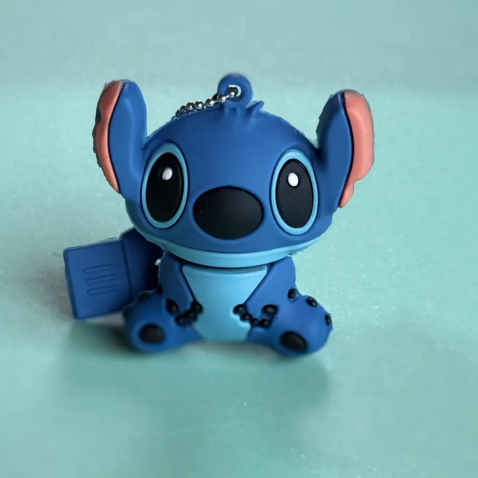 Pendrive Stitch – 32 GB 1