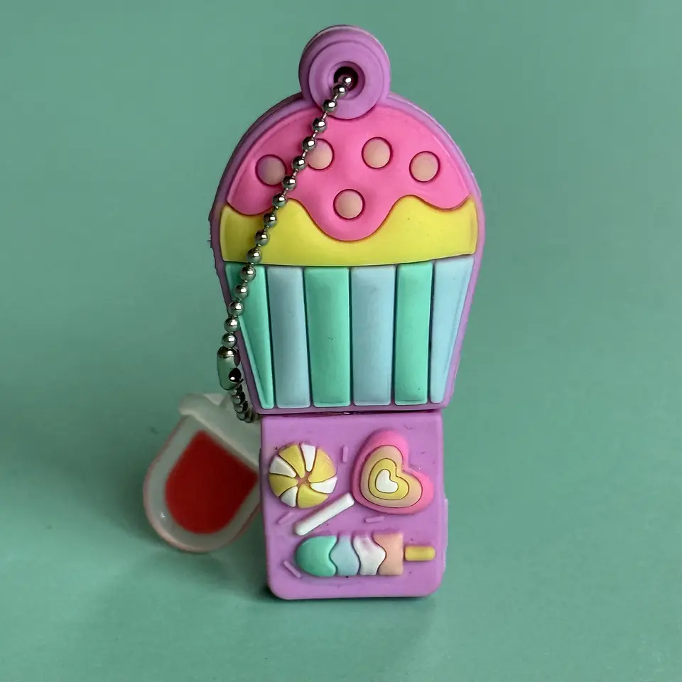 Pendrive Cupcake – 32 GB 1
