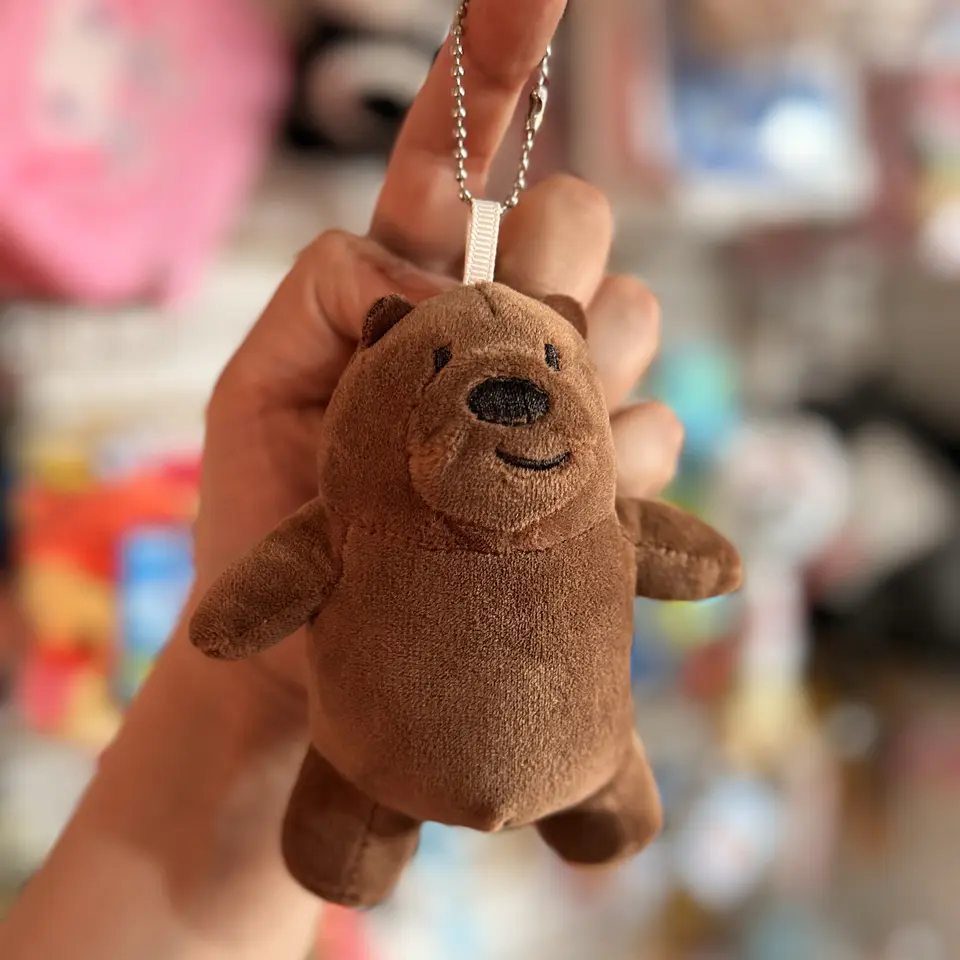  Llavero de Peluche Pardo – Escandalosos 1