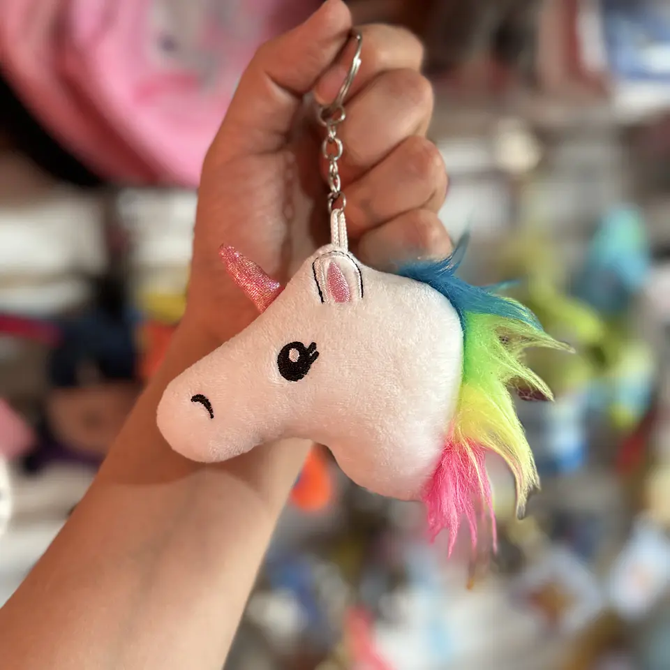 Llavero de Peluche Unicornio Arcoíris 1