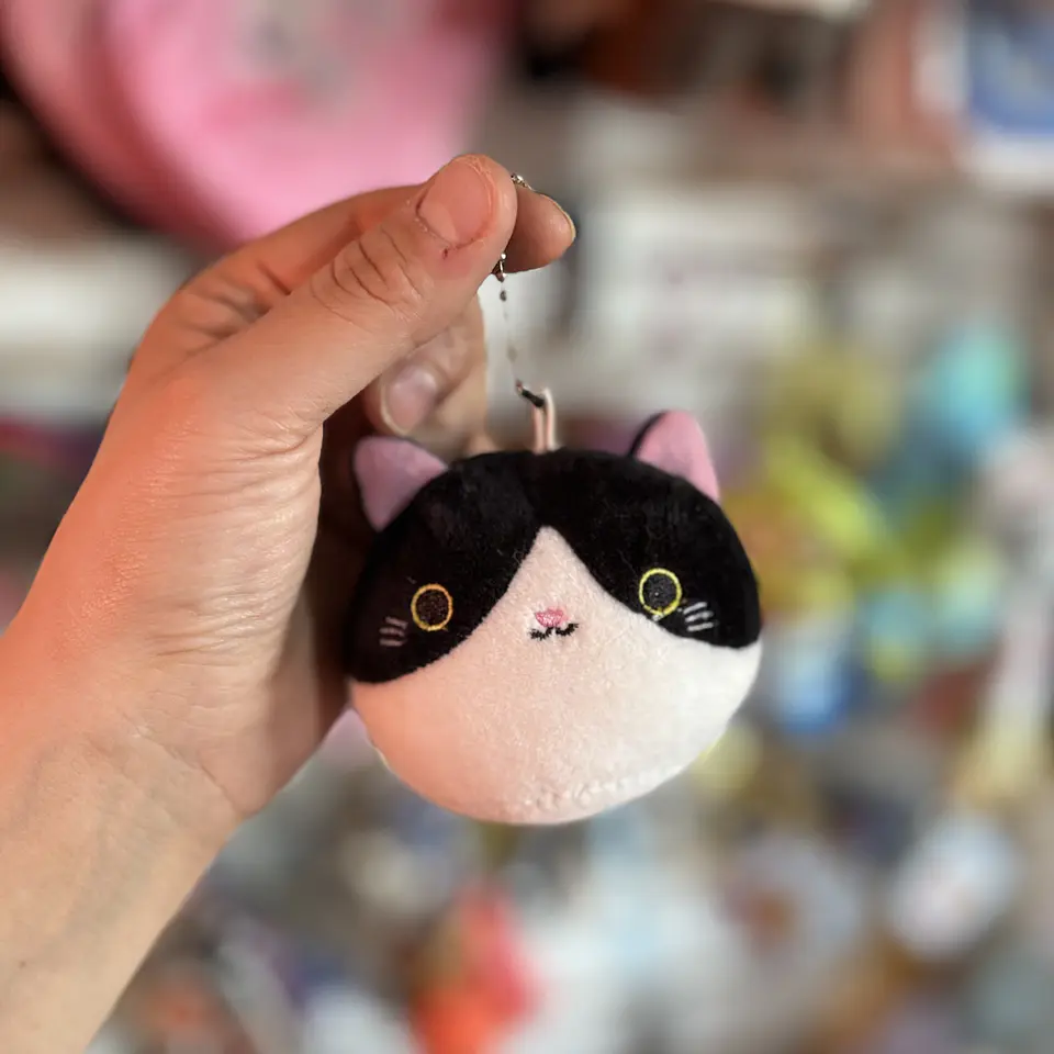 Llavero de Peluche Gatito Kawaii – Variantes 1