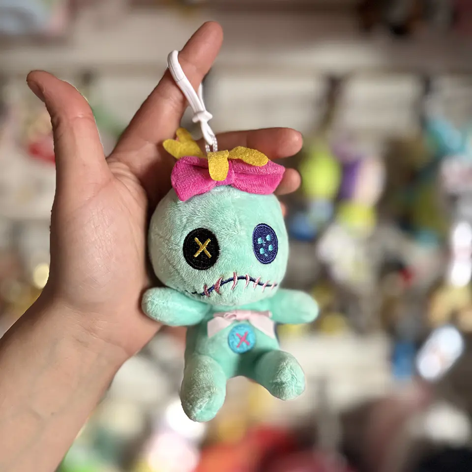 Llavero de Peluche Scrump – Lilo & Stitch 1