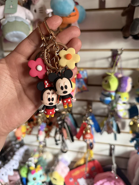 Llaveros Mickey & Minnie Mouse – Disney 