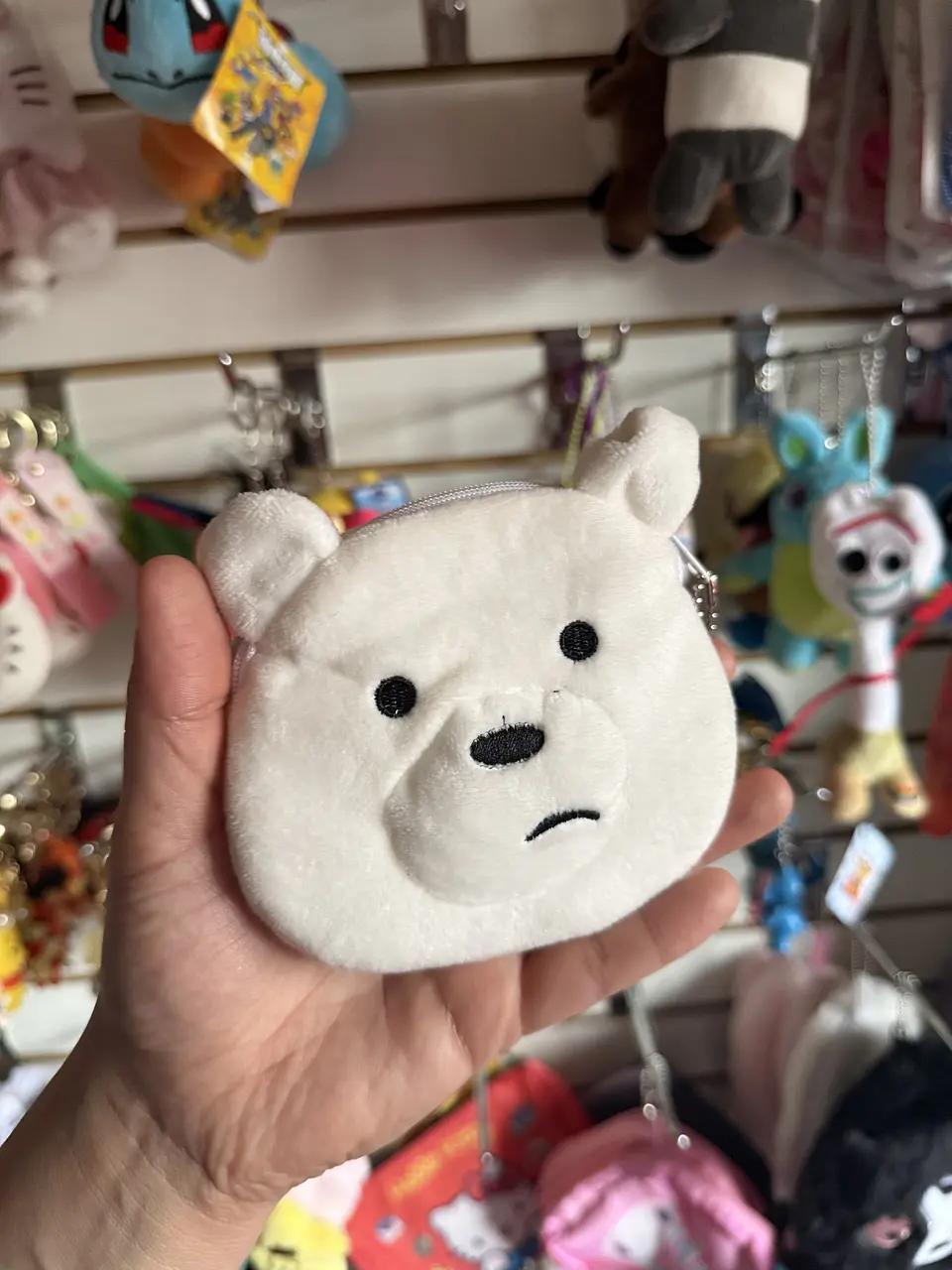 Monedero de Peluche Oso Polar – Escandalosos 1