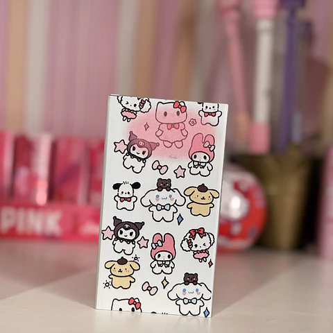 Cigarrera Metálica Deslizable Sanrio – Personajes Kawaii