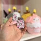 Encendedor Recargable Hello Kitty – Vaquita Rosa con Flama Rosada - Miniatura 2