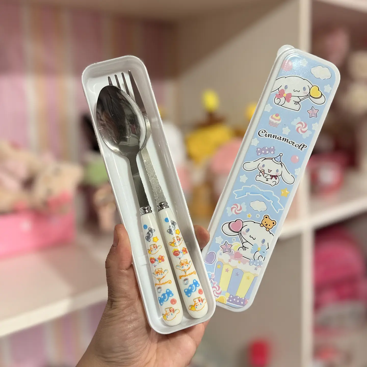 Set de Cubiertos Cinnamoroll Sanrio – Cuchara y Tenedor con Estuche 1