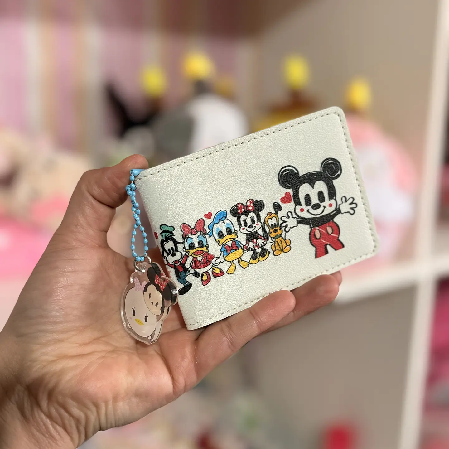 Porta Credencial Disney Mickey & Friends con Llavero 1