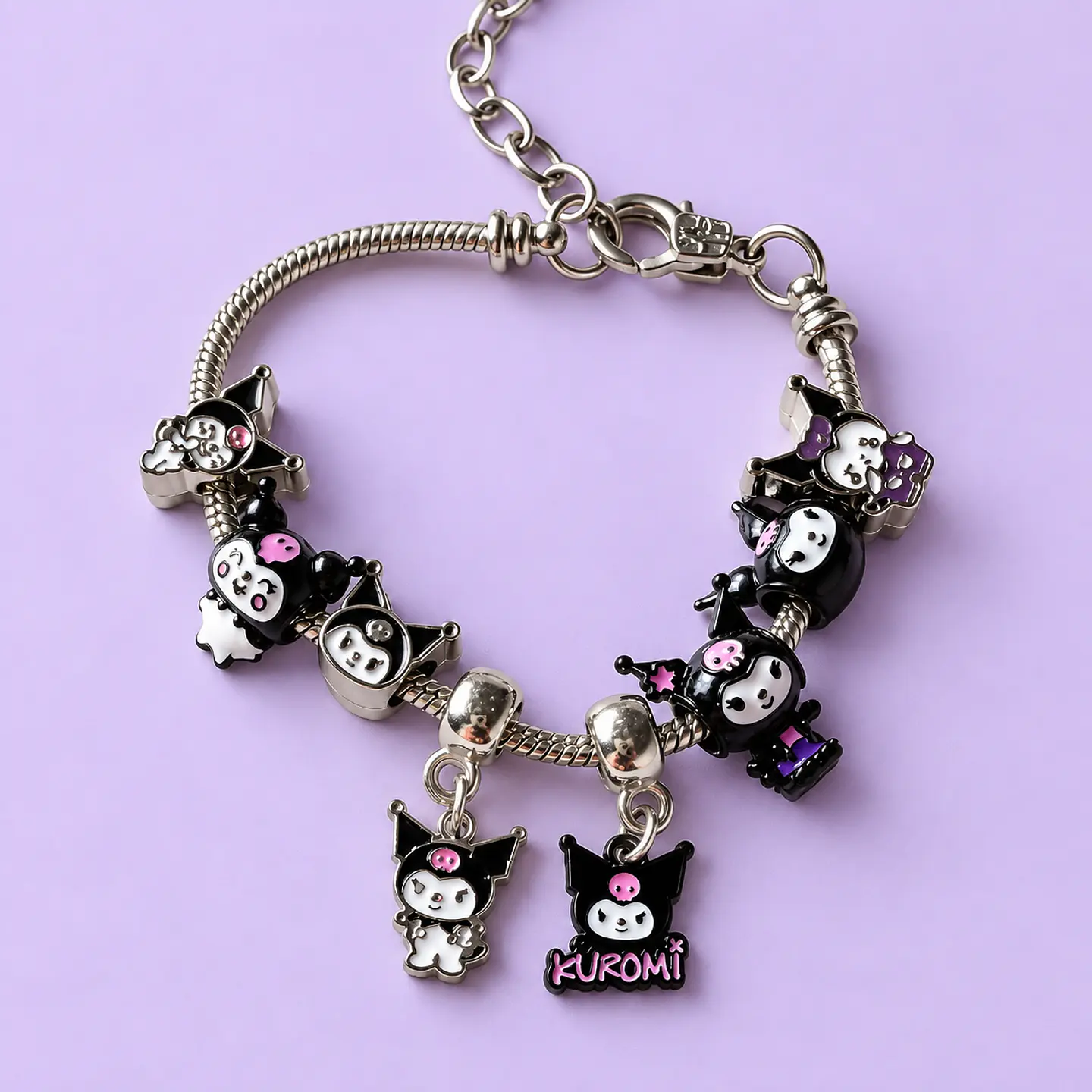 Pulsera Kuromi con Dijes – Plateada + Bolsita de Regalo 2