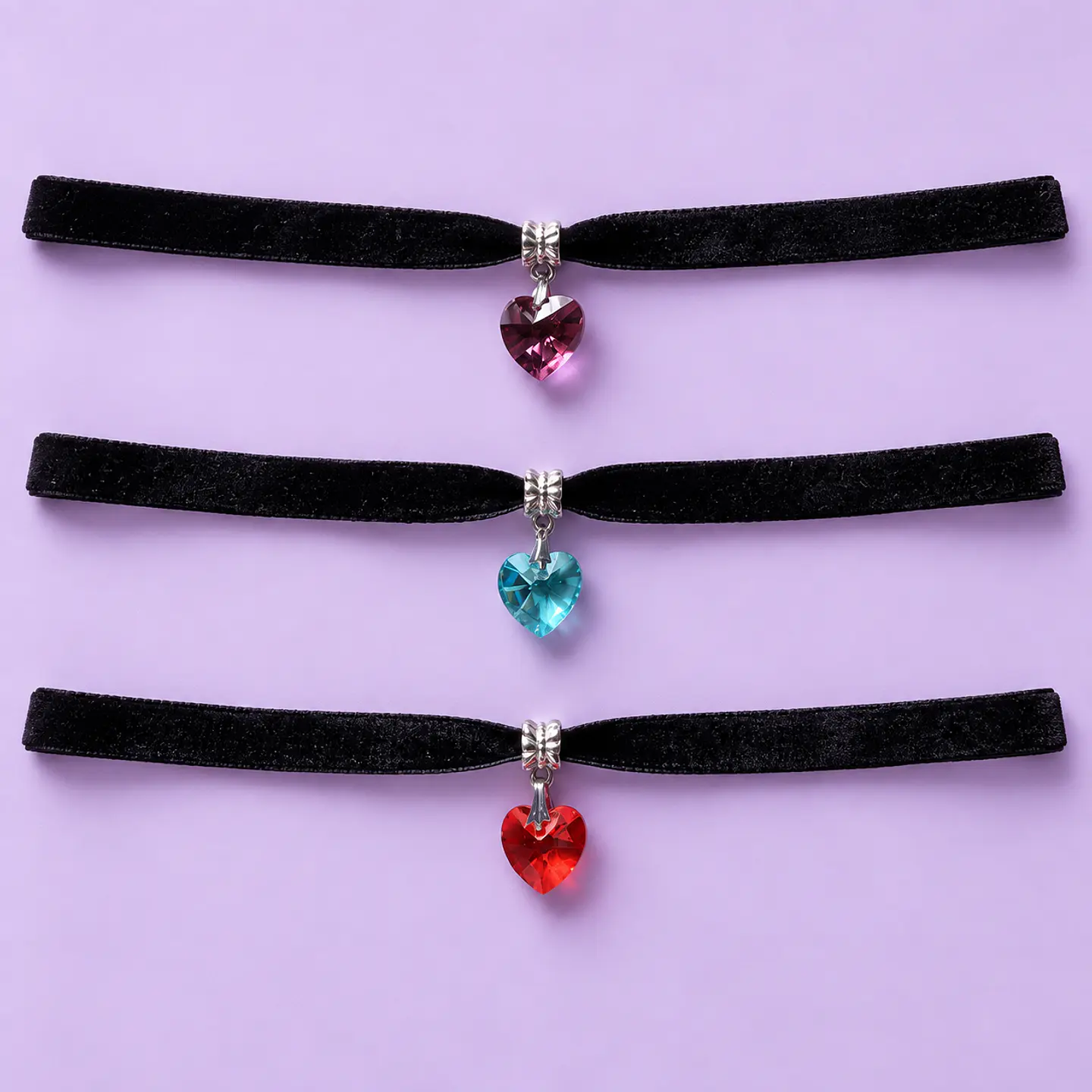 Collar Choker de Terciopelo con Corazón de Cristal – 3 Colores 1