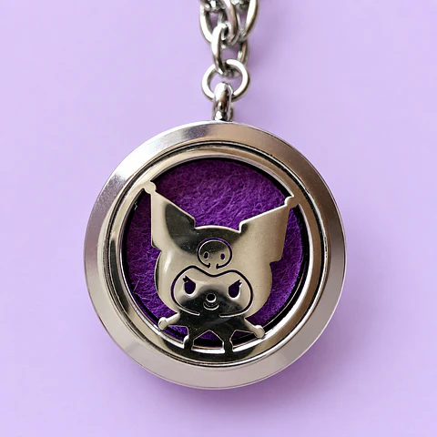 Collar Difusor Aromático Kuromi Sanrio + 8 Fieltros