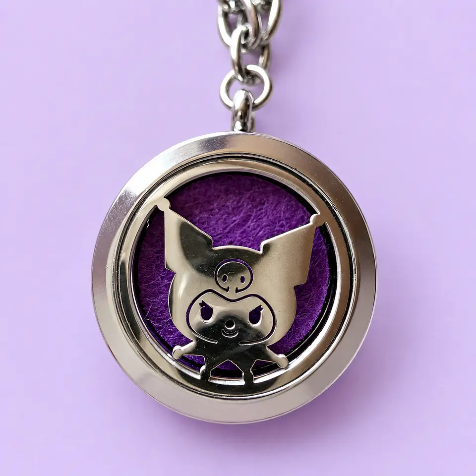 Collar Difusor Aromático Kuromi Sanrio + 8 Fieltros 2