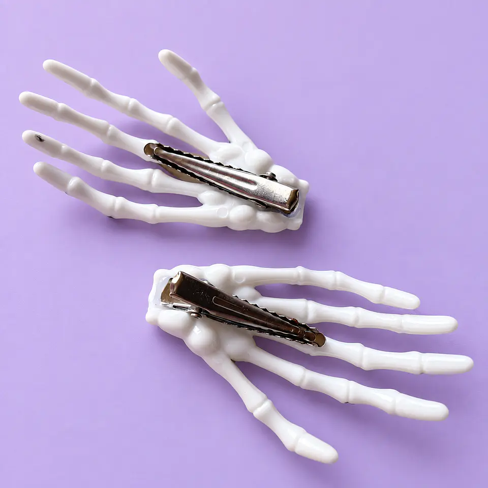  Set 2 Pinzas para el Cabello Mano de Esqueleto - Halloween  2