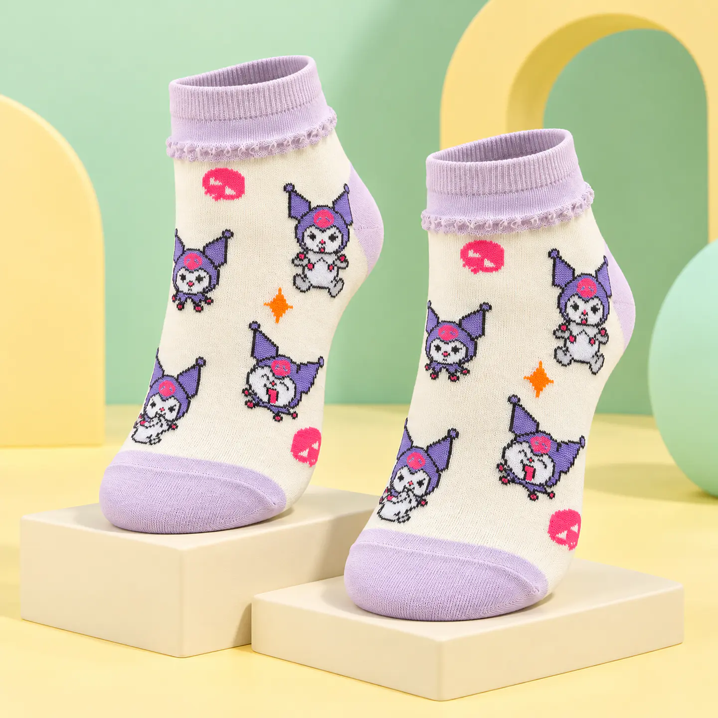 Calcetines Kuromi Sanrio con Encaje 1