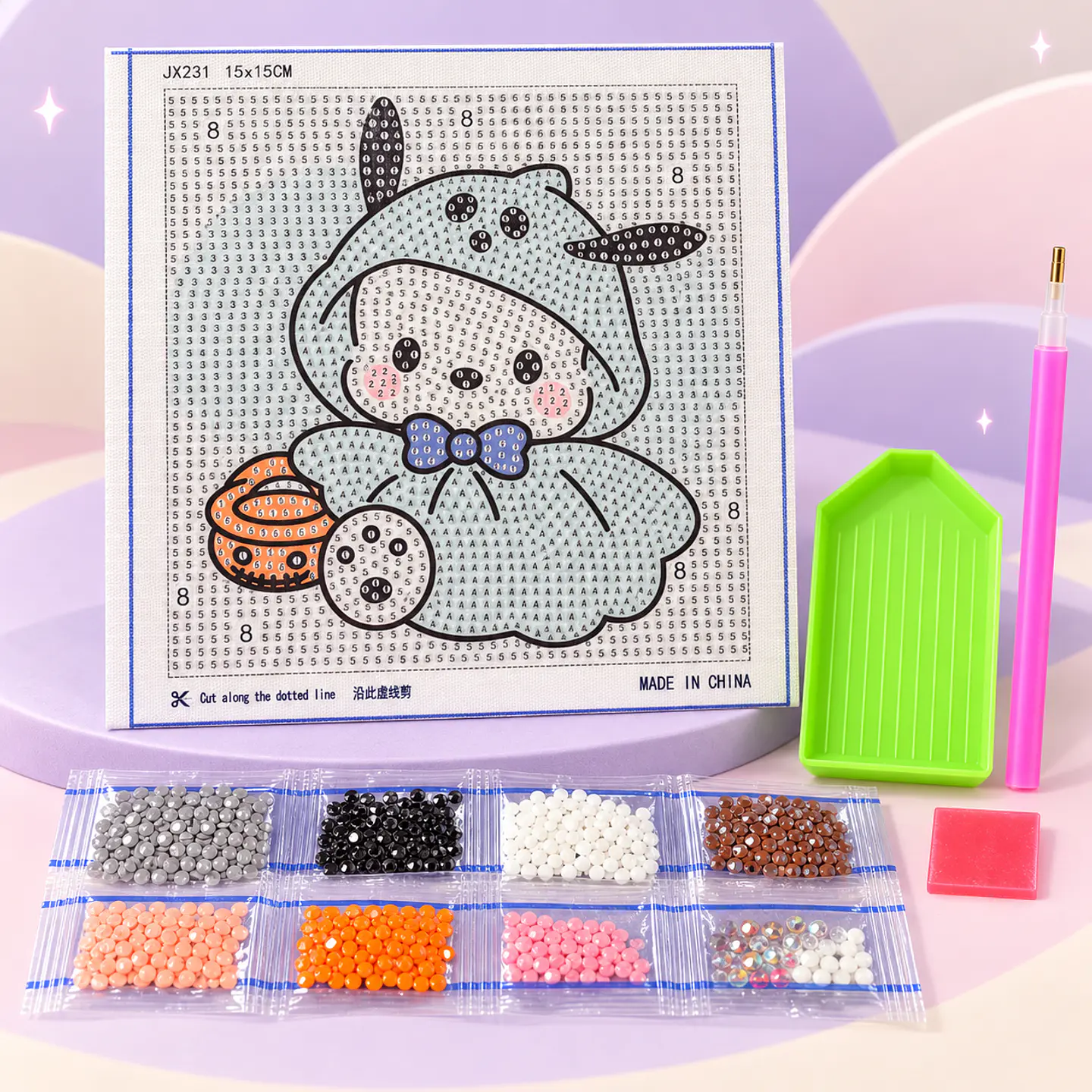 Kit de Pintura con Diamantes Pochacco – Diamond Painting 15 × 15 cm  1