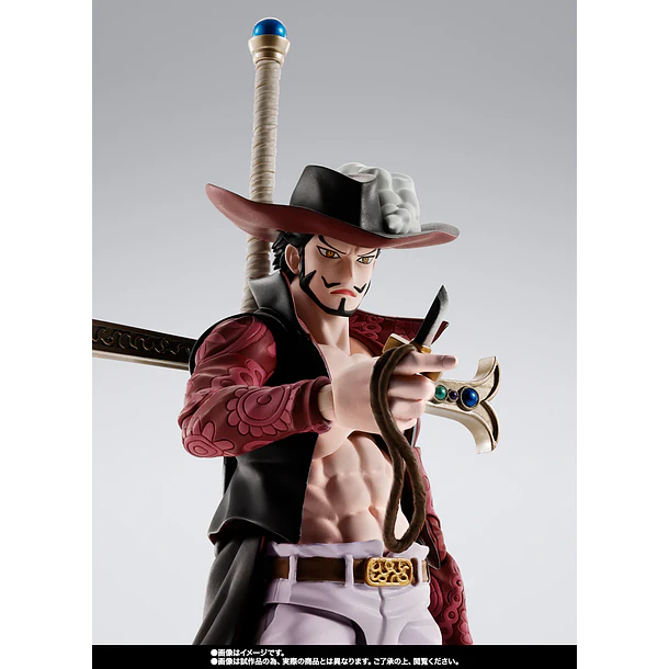 S.H.FIGUARTS DRACULE.MIHAWK -HAWKEYE- ONE PIECE 4