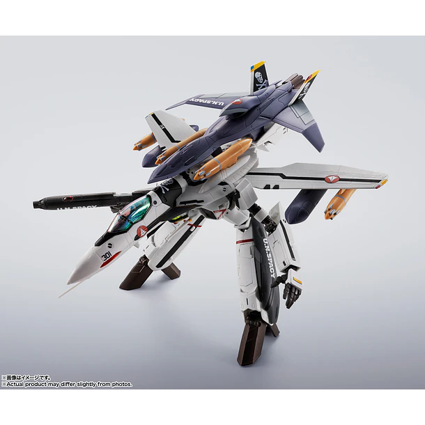 VF-0S PHOENIX（ROY FOCKER US)＋QF-2200D-B GHOST 5