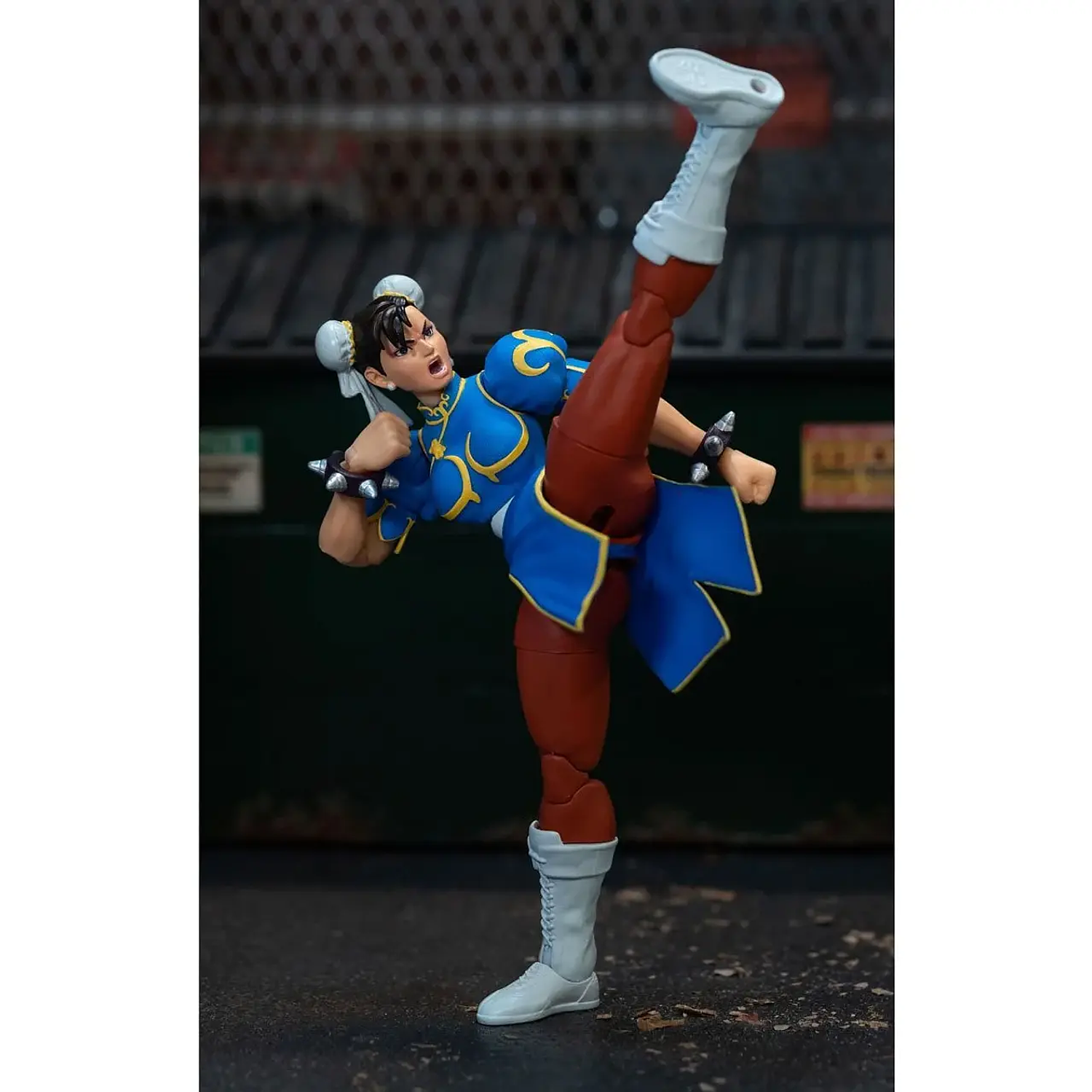 Chun-Li (Ultra Street Fighter II) - Jada Toys 6 3