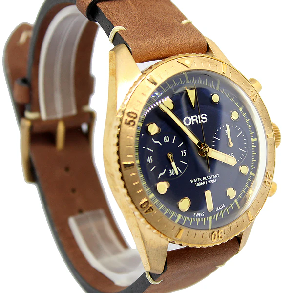 Imagem 4 de Oris Carl Brashear Chronograph Edição Limitada