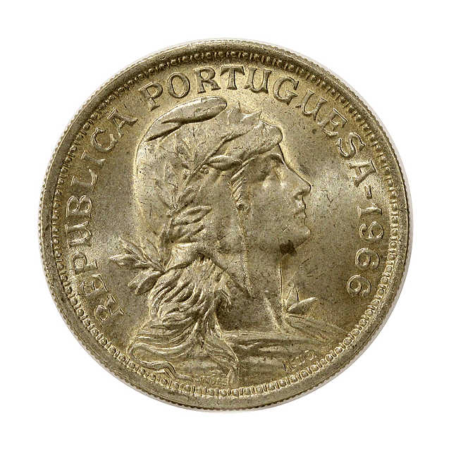 50 Centavos 1966 Alpaca 