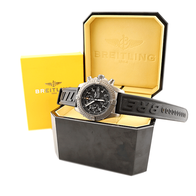 Breitling Avenger Chronograph Titanium Ref. E13360