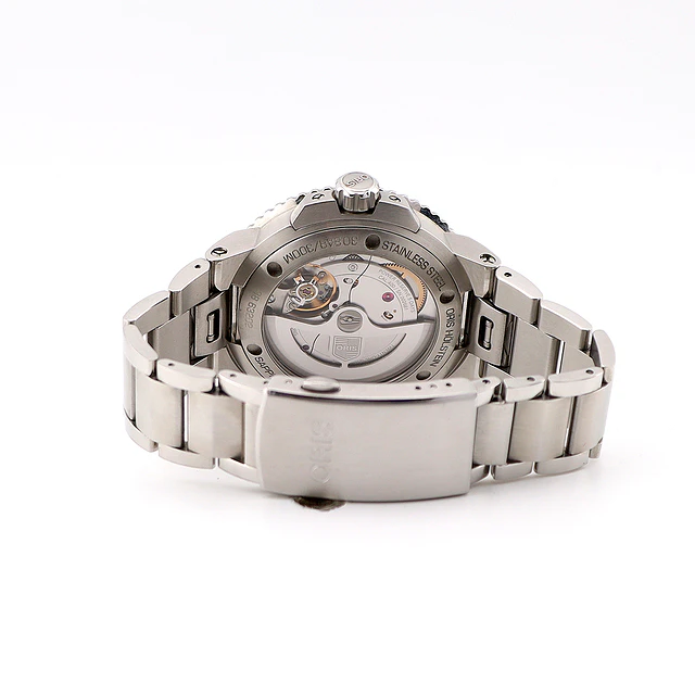 Oris Aquis Date 400 – Ref. 01 400 7769 4135