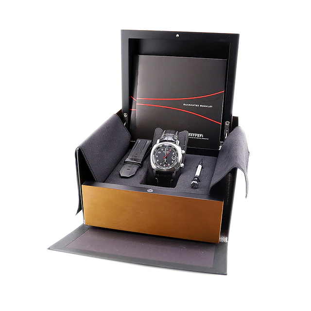Panerai Ferrari Granturismo GMT & Alarm – Ref. FER00017