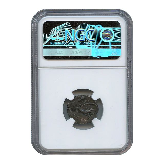 República Romana – Ti. Claudius Nero – Denário Serratus AR – c. 79 a.C. – NGC Choice VF