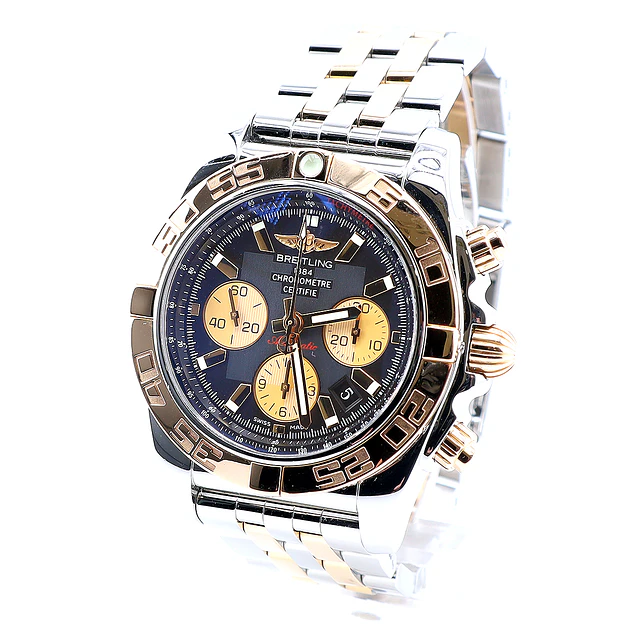 Breitling Chronomat 44 – Ref. CB0110121B1C1 – 2016 – Full Set
