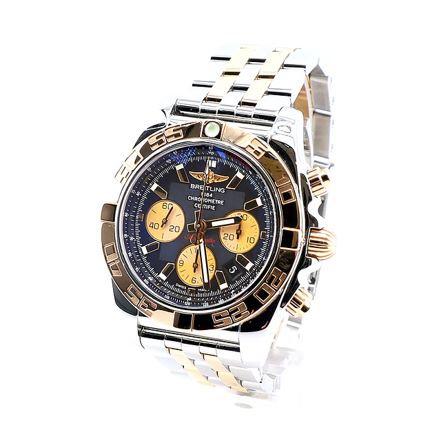 Breitling Chronomat 44 – Ref. CB0110121B1C1 – 2016 – Full Set