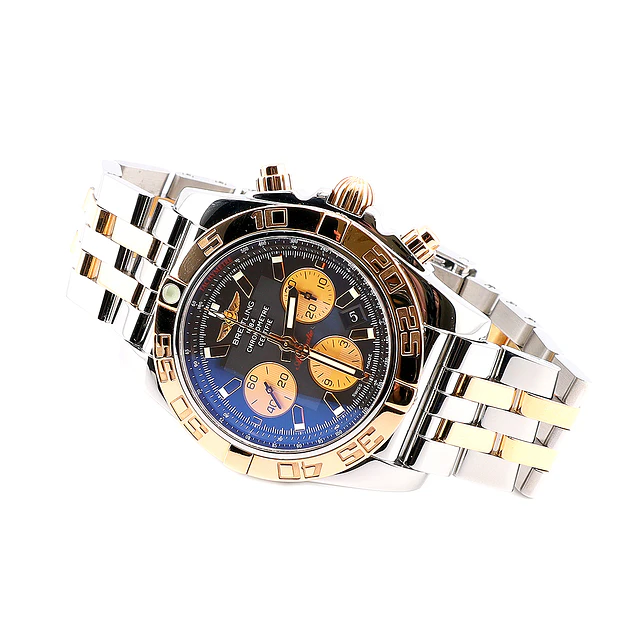 Breitling Chronomat 44 – Ref. CB0110121B1C1 – 2016 – Full Set