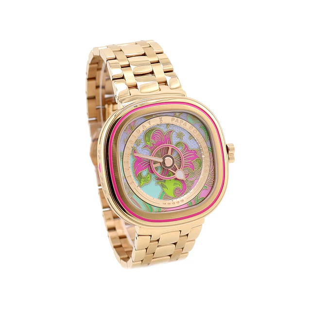 SEVENFRIDAY C2/01 – Papa Don't Preach Collaboration