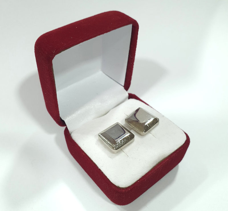 Square Plat