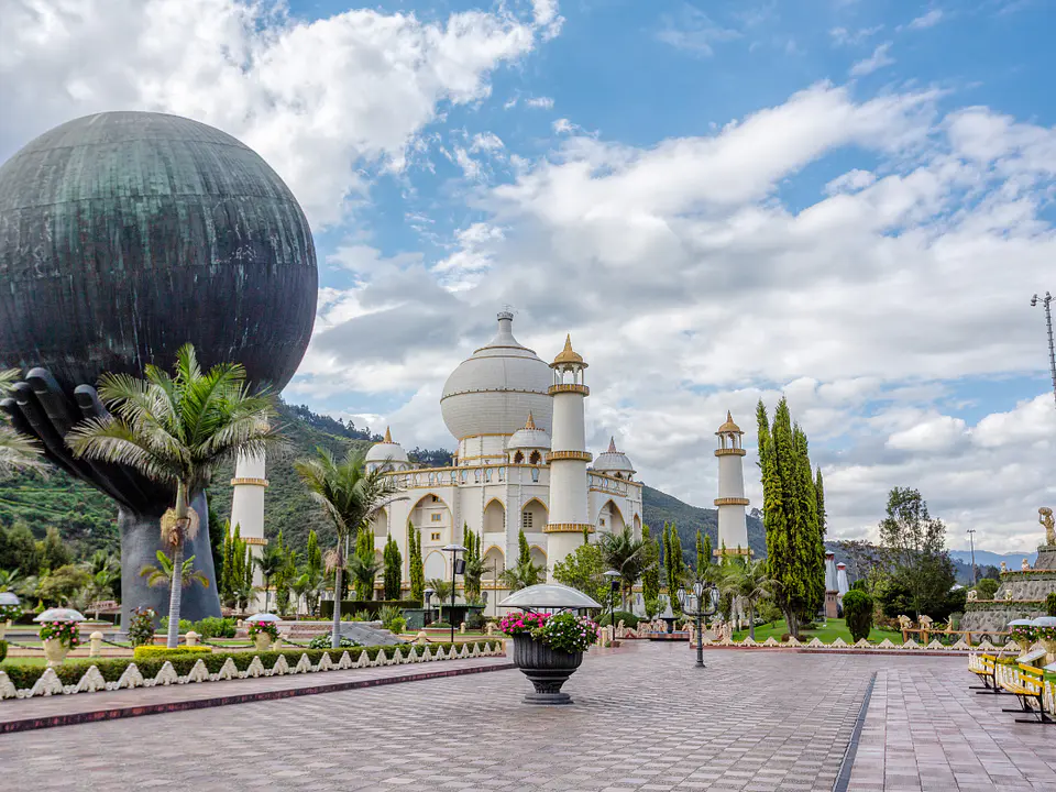 Bogotá to Parque Jaime Duque – A Full Day of Culture, Nature & Unforgettable Family Fun 2