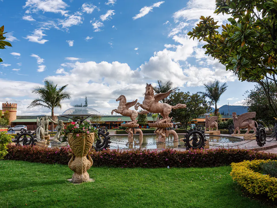 Bogotá to Parque Jaime Duque – A Full Day of Culture, Nature & Unforgettable Family Fun 4