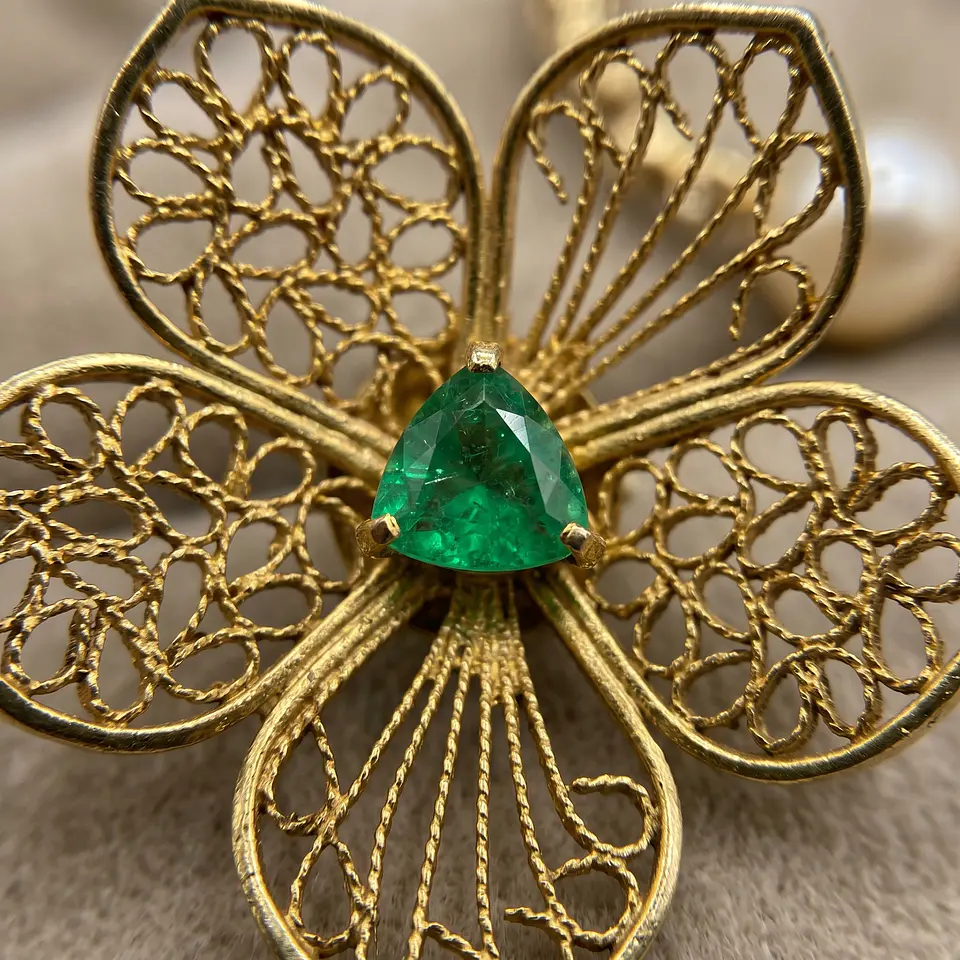Aretes de bronce y esmeralda 3