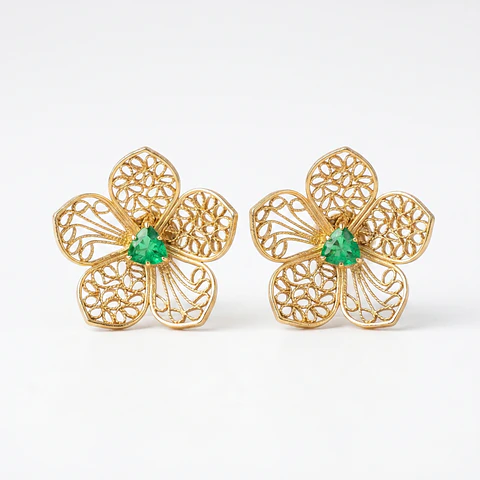 Aretes de bronce y esmeralda
