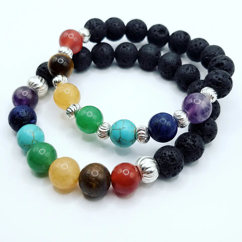 Pulsera de los 7 chakras con piedra volcánica 1