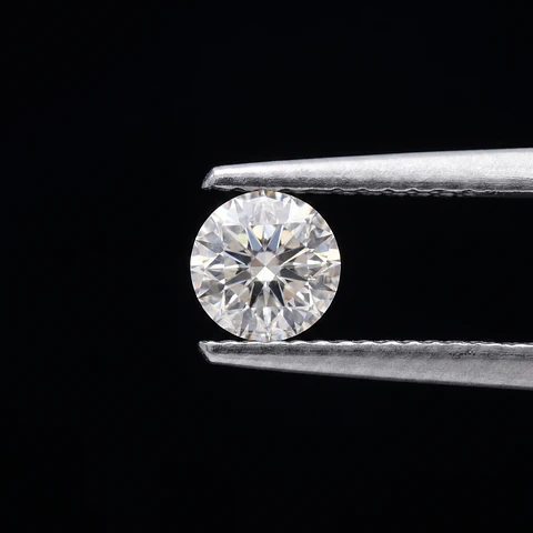 Diamantes naturales sueltos por punto
