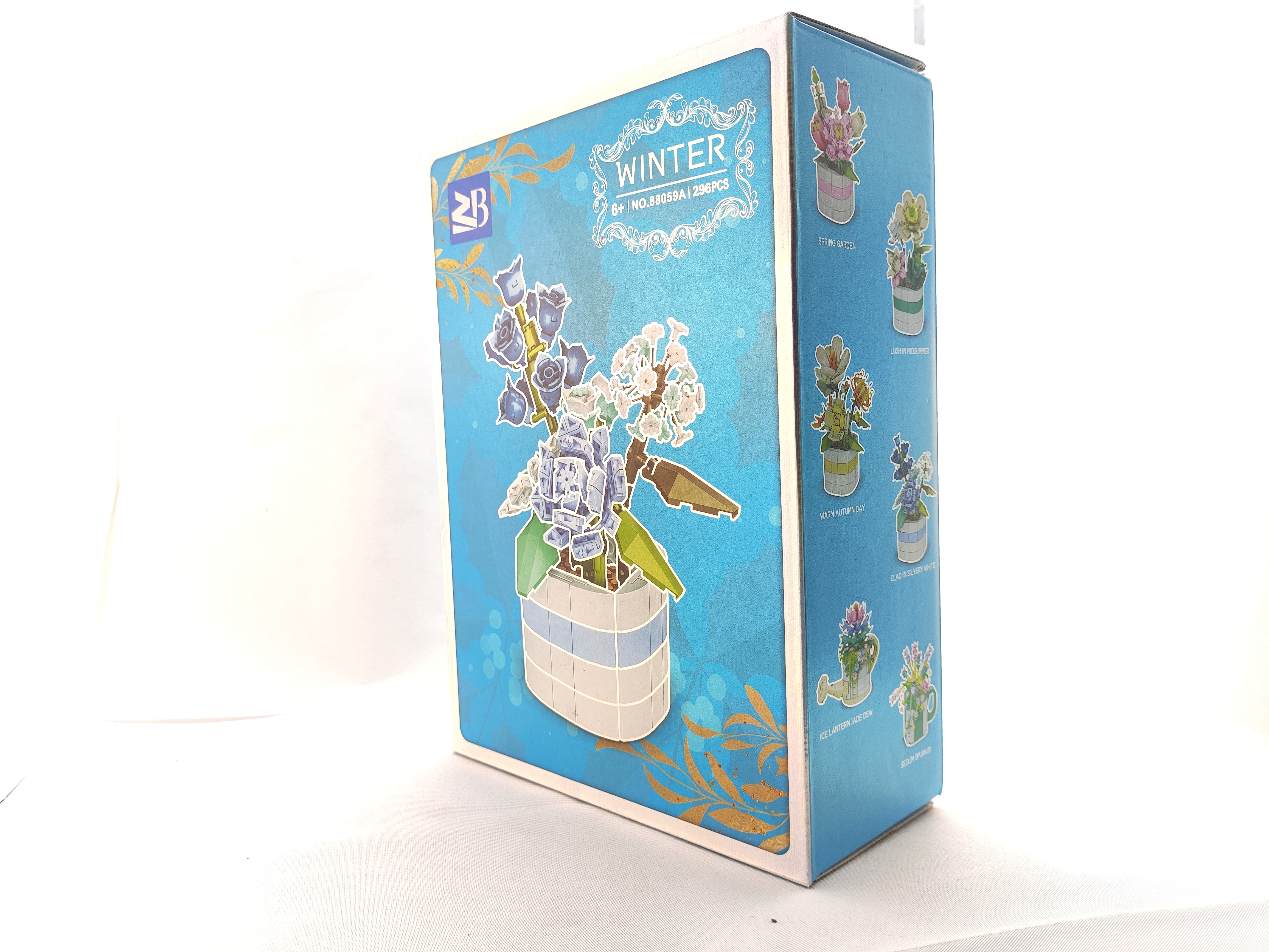 FLORES WINTER - CLAD IN SILVERY WHITE 3