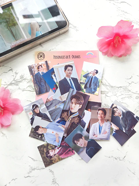 Set de 25 Stickers de Personajes de K-Dramas PERSONALIZADOS