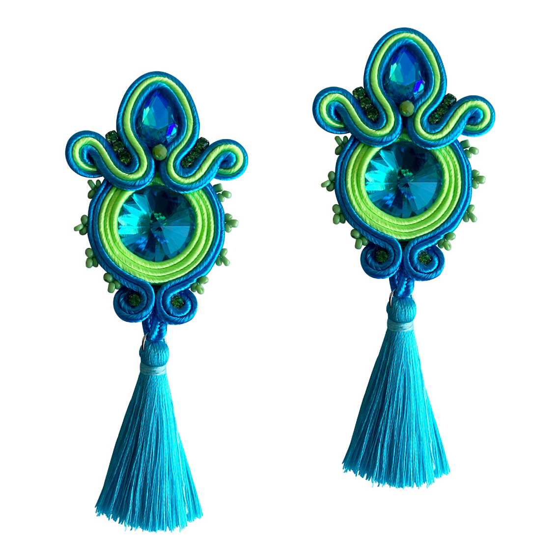 Aros Chlóe con flecos 2