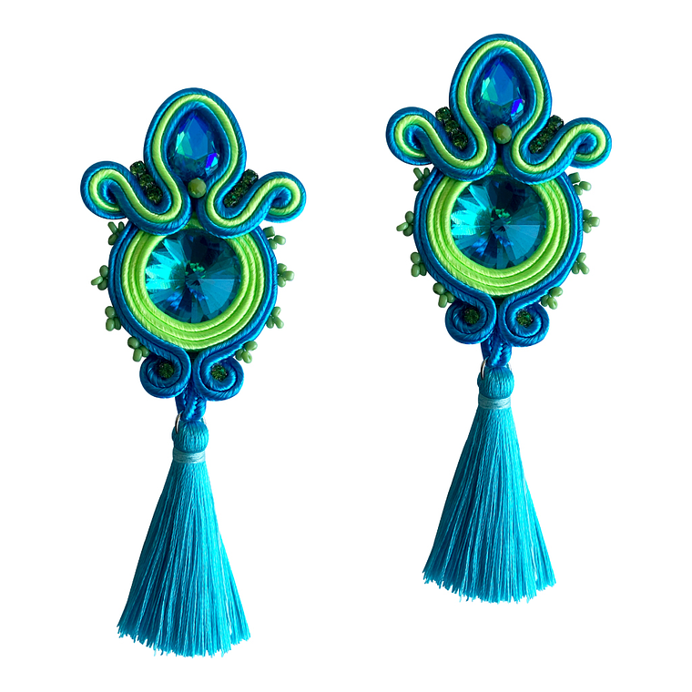 Aros Chlóe con flecos 2