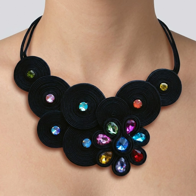 Collar Florencia Negro 1